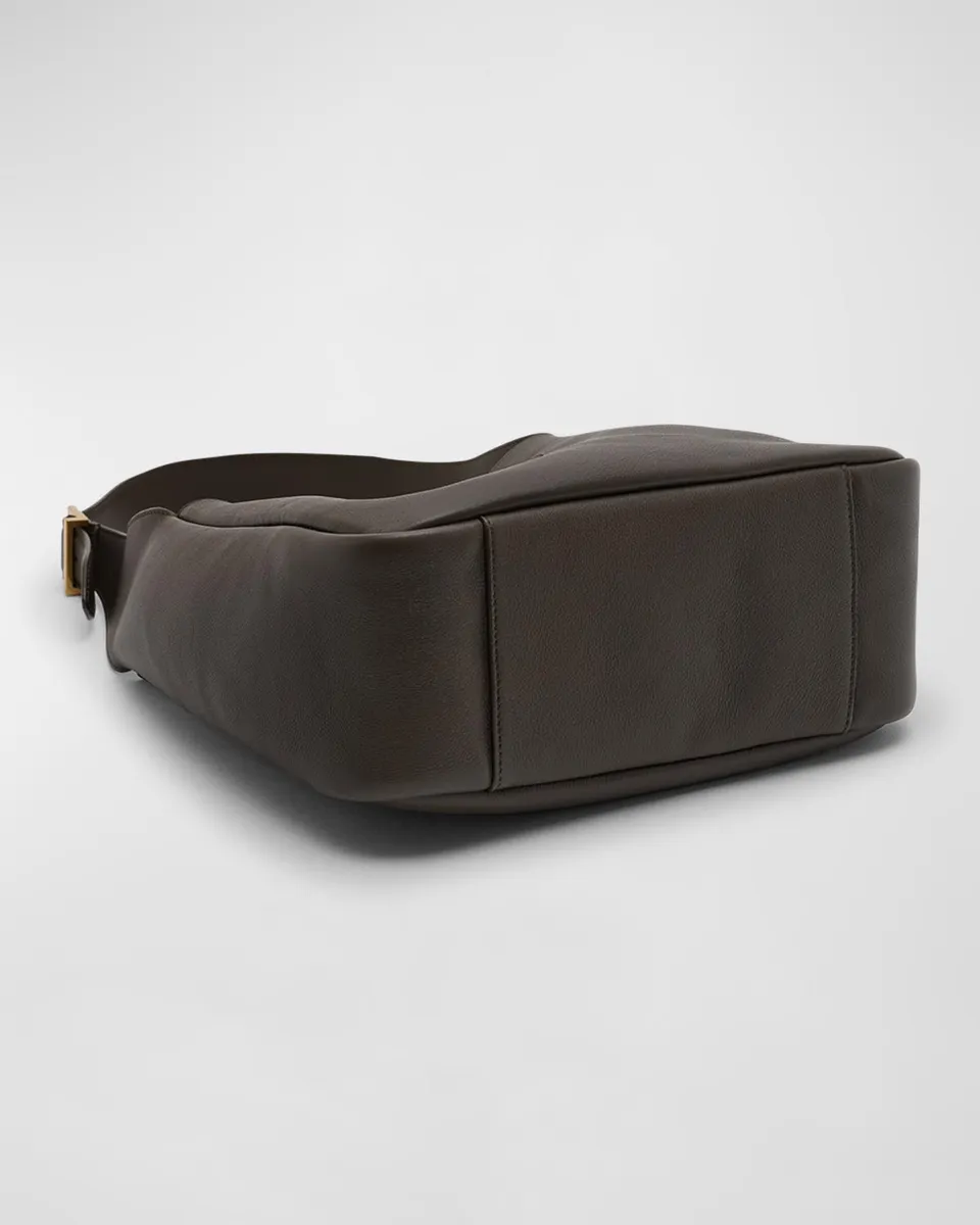 Saint Laurent Le 5 A 7 Small Shoulder Bag in Smooth Supple Leather | Thumbnail 7 Saint Laurent Le 5 A 7 Small Shoulder Bag in Smooth Supple Leather | Thumbnail 7