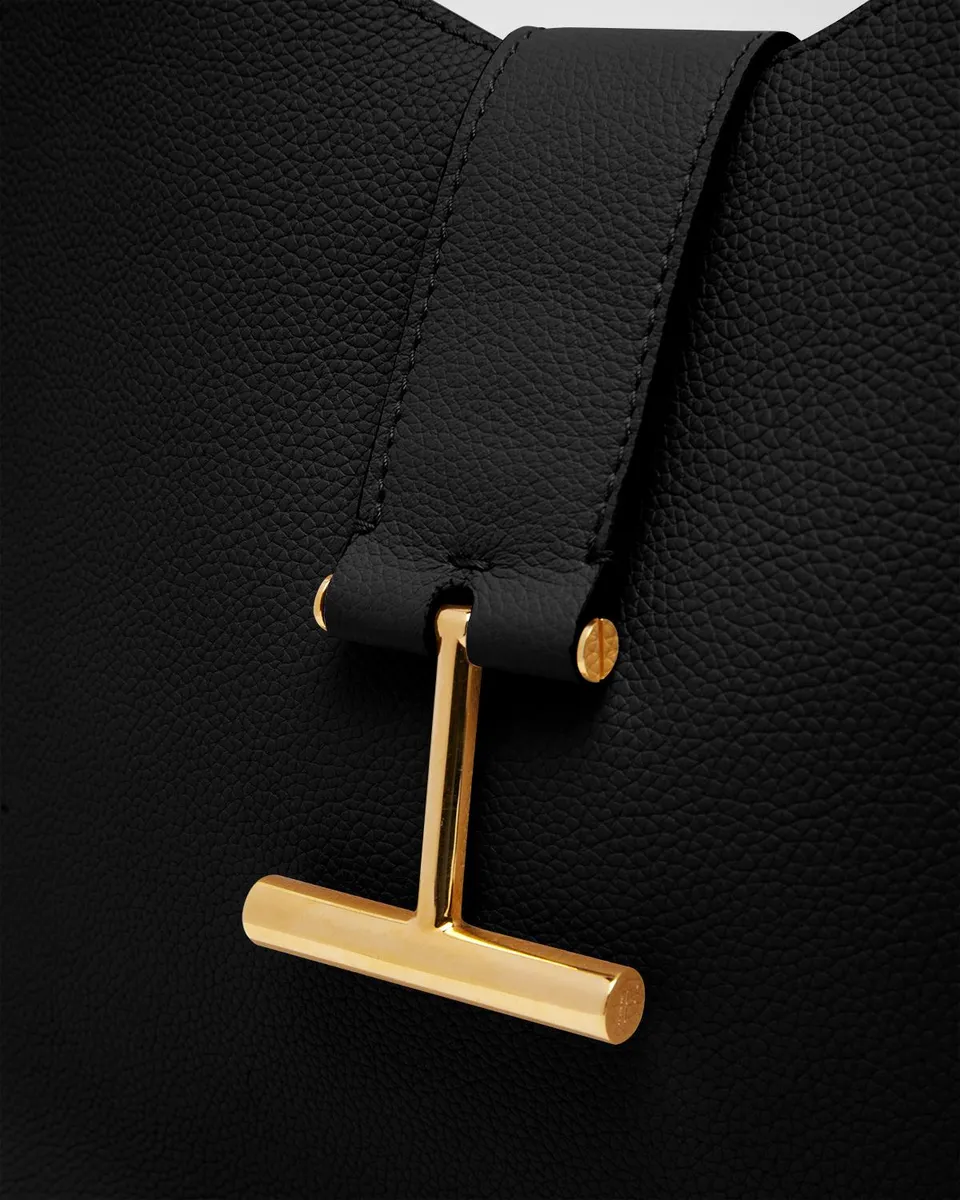 Tom Ford Tara Small Hobo Crossbody in Grained Leather | Thumbnail 5
