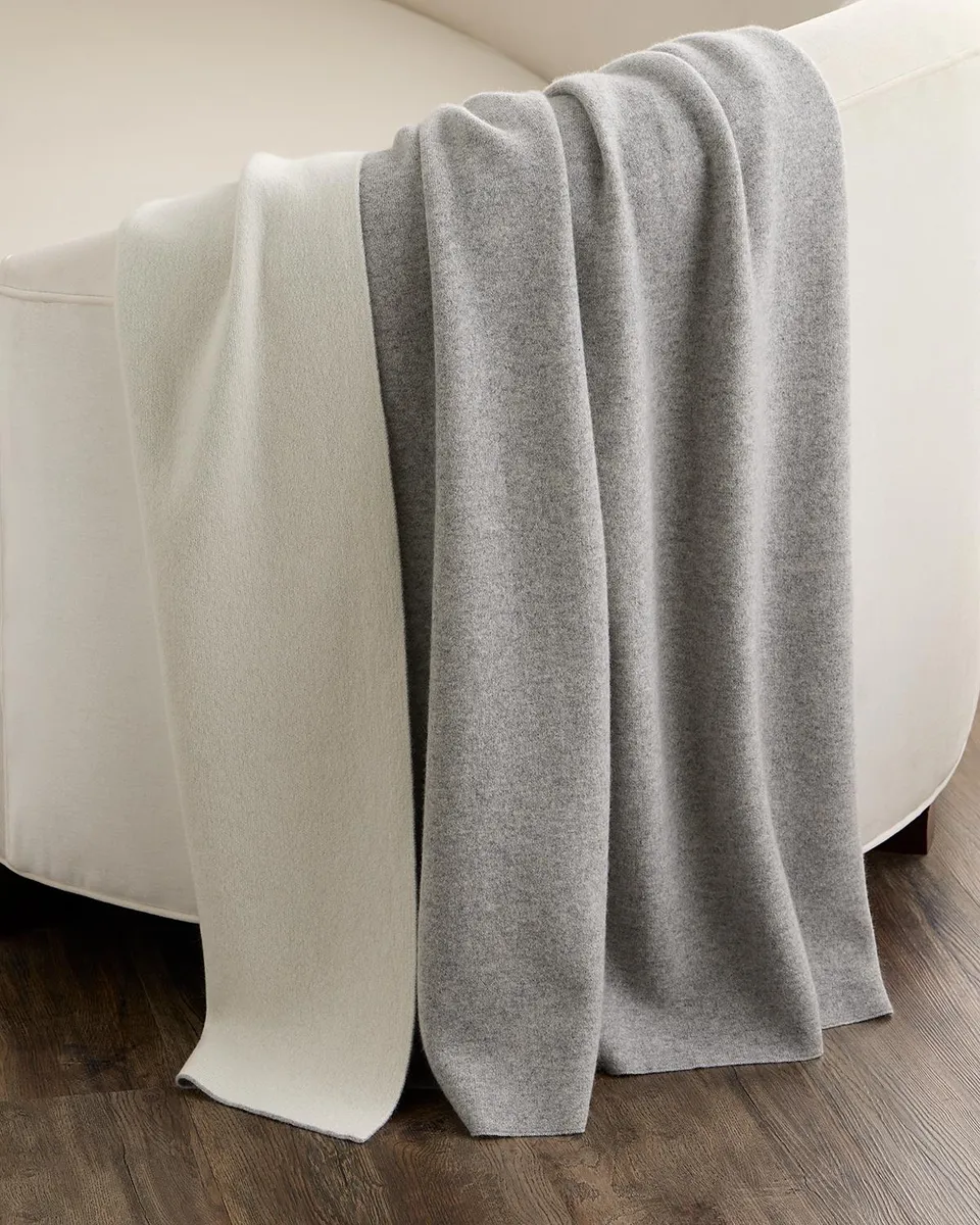 Sofia Cashmere Double-Face Cashmere Throw | Thumbnail 2 Sofia Cashmere Double-Face Cashmere Throw | Thumbnail 2