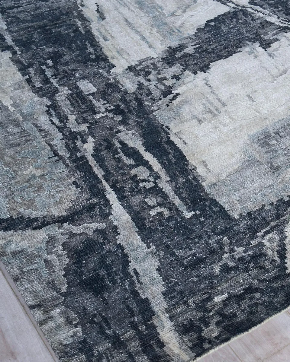 Exquisite Rugs Floor Art Hand-Knotted Dark Gray Rug | Thumbnail 3