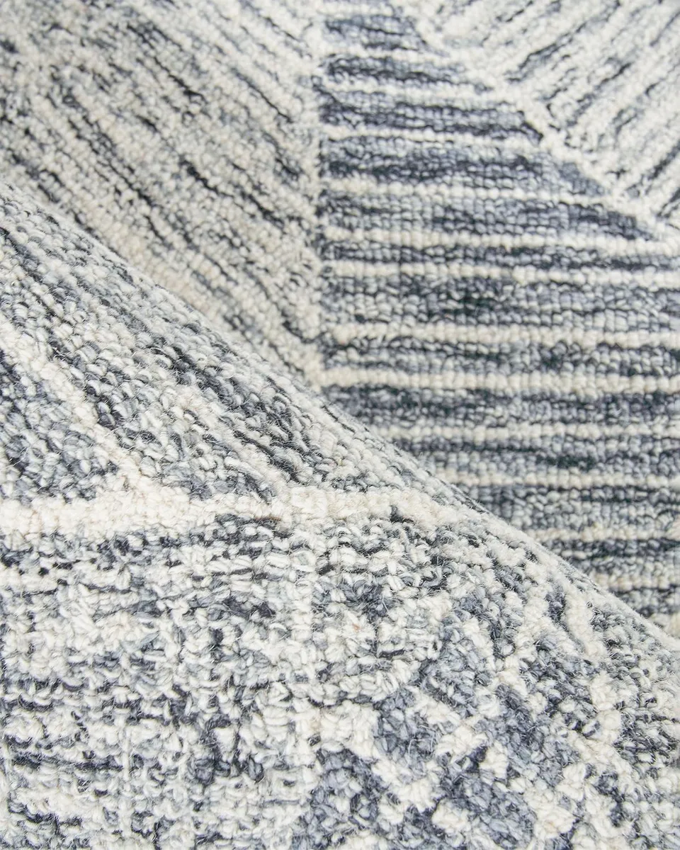 Exquisite Rugs Caprice Hand-Tufted Rug, 6 ' x 9 ' | Thumbnail 4