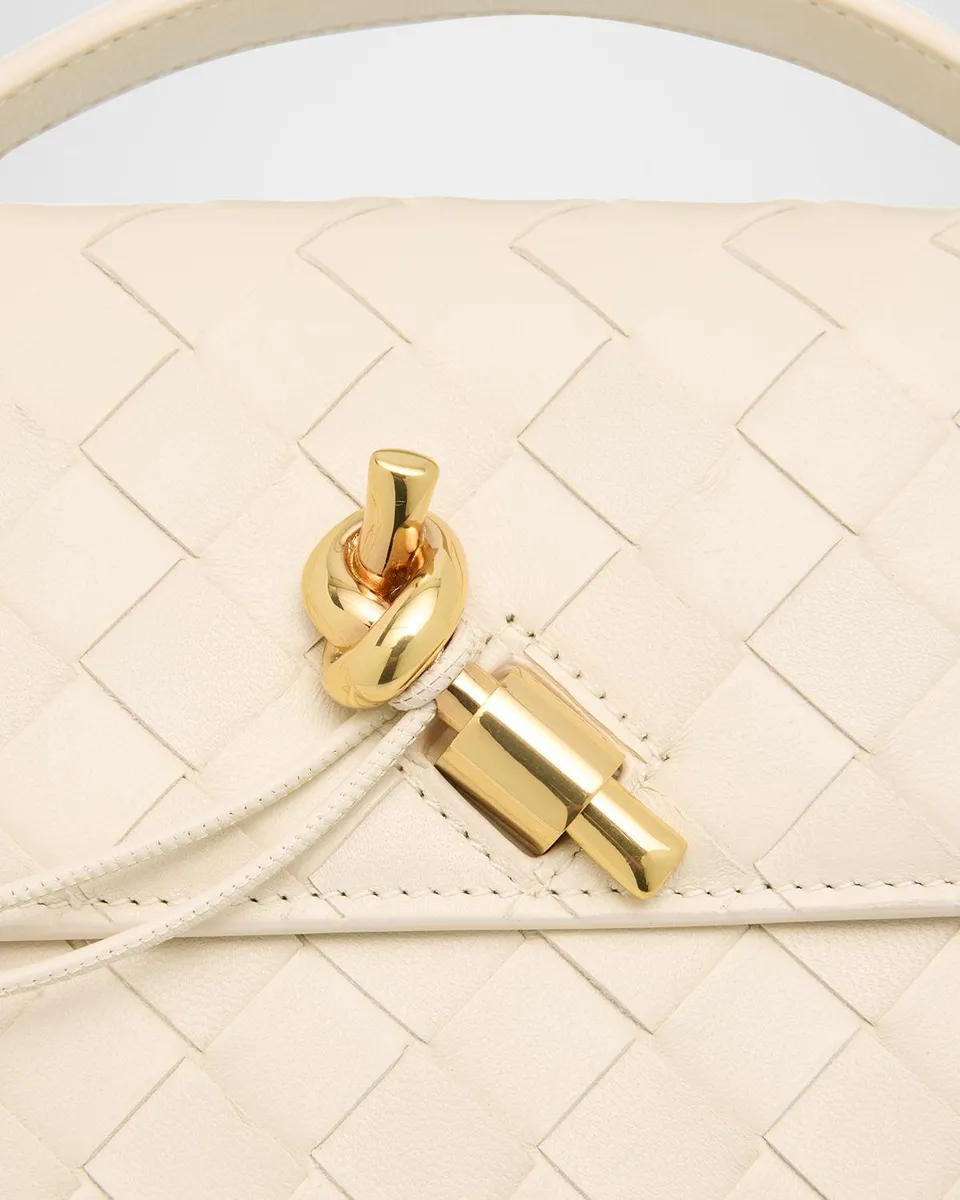 Bottega Veneta Long Andiamo Clutch Bag with Handle | Thumbnail 4 Bottega Veneta Long Andiamo Clutch Bag with Handle | Thumbnail 4