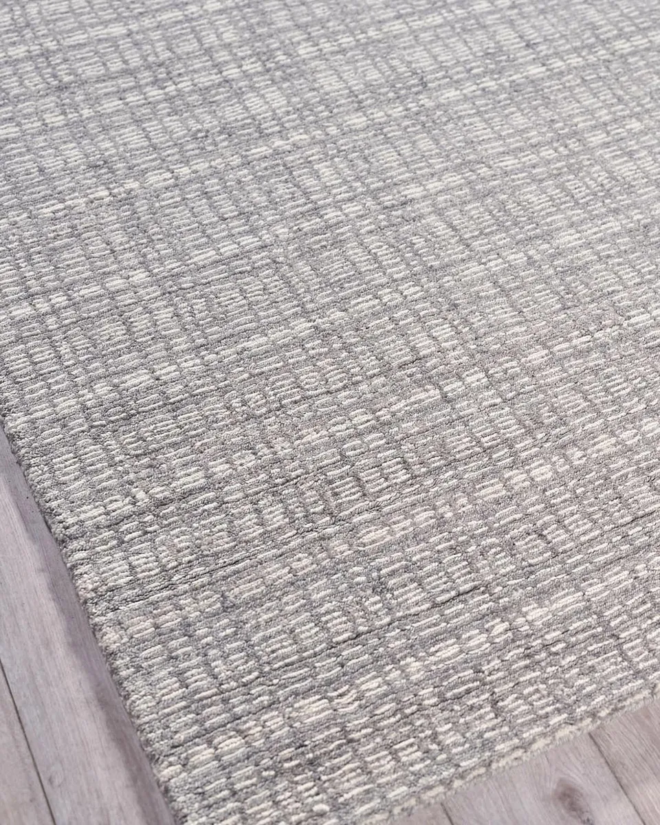 Exquisite Rugs Alpine Hand-Loomed Gray & Ivory Rug | Thumbnail 3 Exquisite Rugs Alpine Hand-Loomed Gray & Ivory Rug | Thumbnail 3