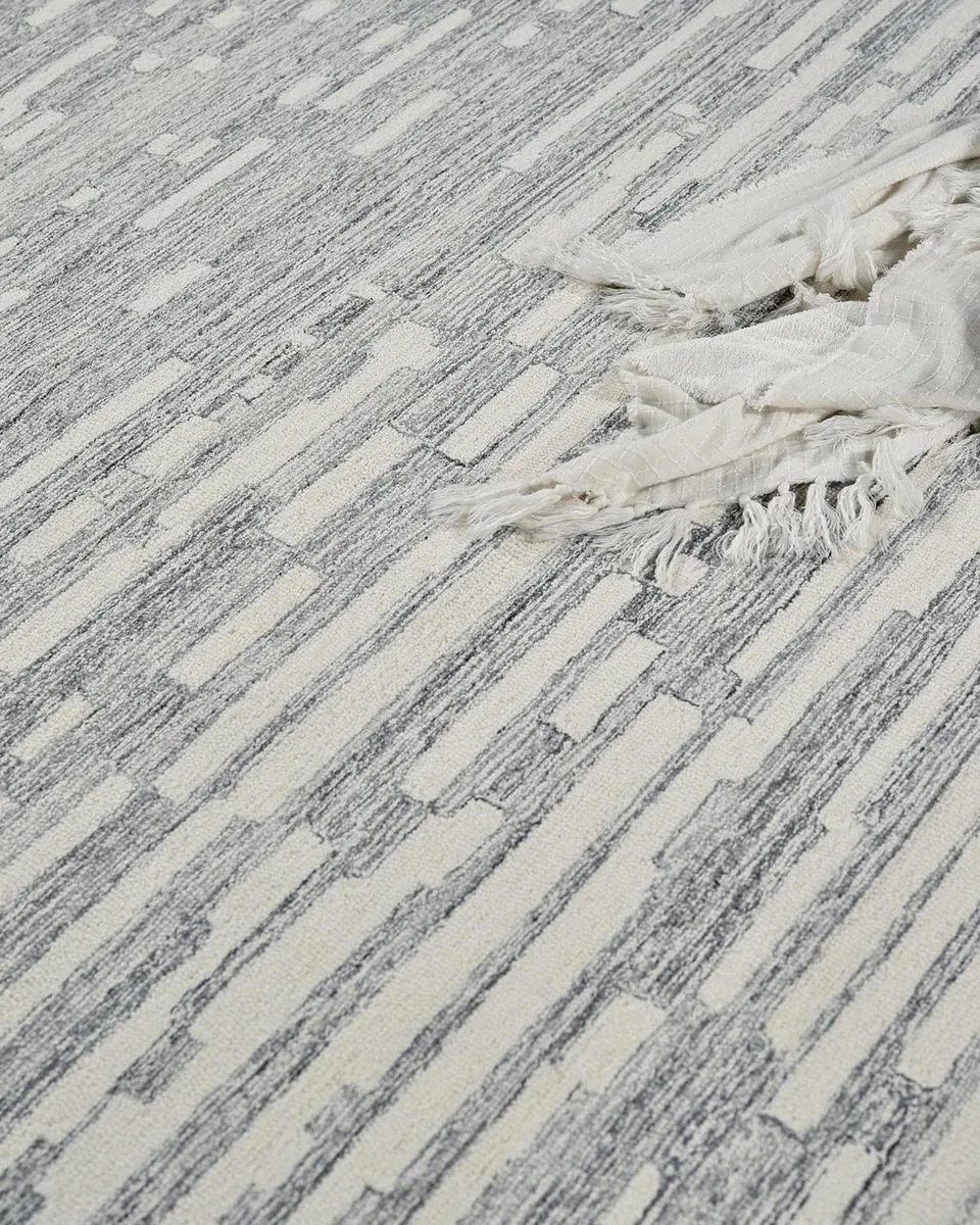 Exquisite Rugs Carmel Hand-Tufted Rug | Thumbnail 7