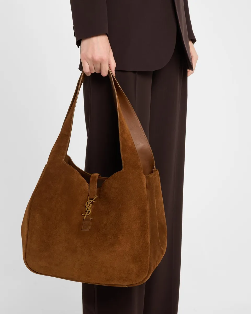 Saint Laurent Le 5 À 7 Bea YSL Cabas Tote Bag in Suede | Thumbnail 2 Saint Laurent Le 5 À 7 Bea YSL Cabas Tote Bag in Suede | Thumbnail 2
