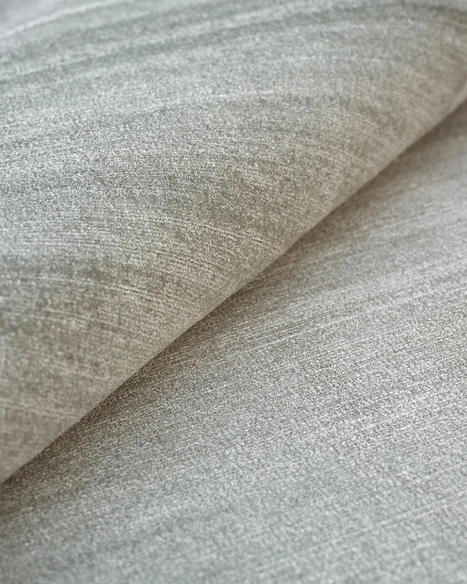 Exquisite Rugs Martelli Modern Hand-Loomed Silver Rug, 4 ' x 6 ' | Thumbnail 6 Exquisite Rugs Martelli Modern Hand-Loomed Silver Rug, 4 ' x 6 ' | Thumbnail 6