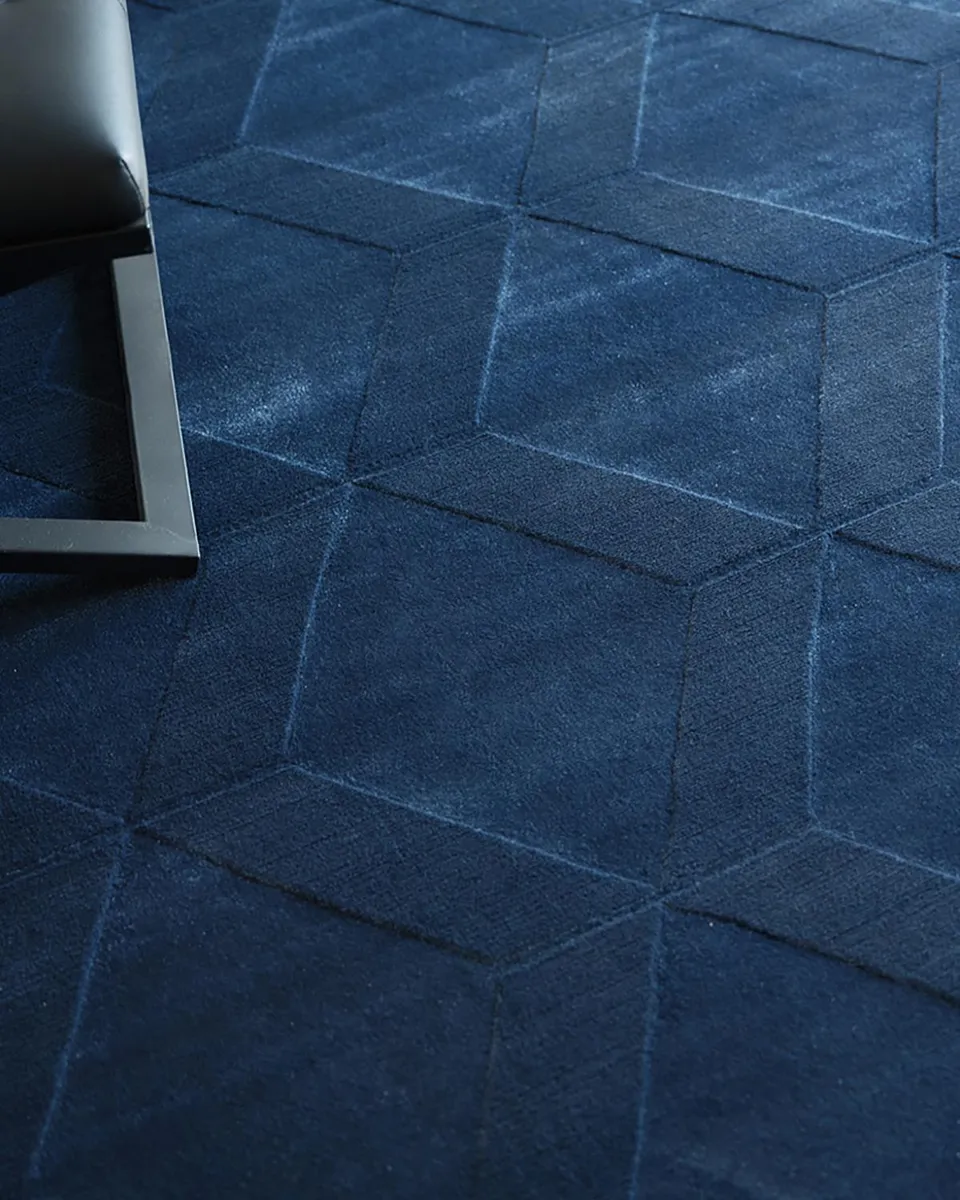 Exquisite Rugs Brunello Hand-Loomed Navy Rug, 6 ' x 9 ' | Thumbnail 6