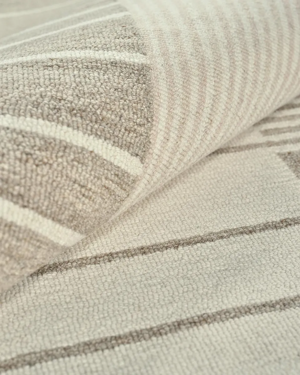 Exquisite Rugs Castine Hand-Tufted Beige Rug, 9 ' x 12 ' | Thumbnail 6