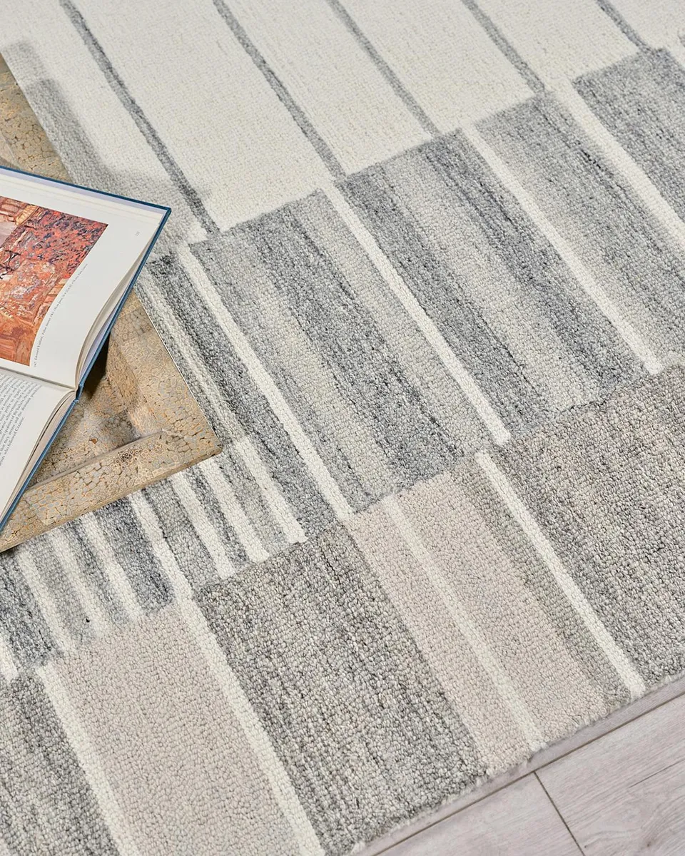 Exquisite Rugs Castine Hand-Tufted Silver Rug, 9 ' x 12 ' | Thumbnail 5 Exquisite Rugs Castine Hand-Tufted Silver Rug, 9 ' x 12 ' | Thumbnail 5