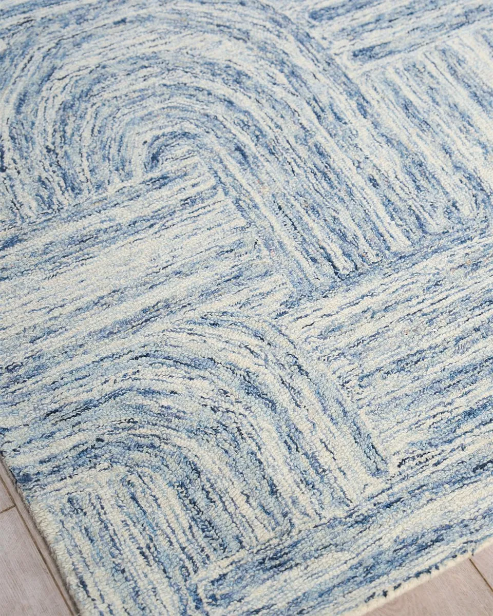 Exquisite Rugs Juno Hand-Tufted Blue/Ivory Rug | Thumbnail 2