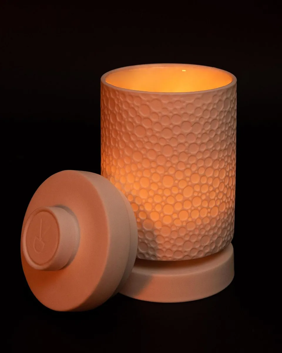 Van Dang Fragrances Night Harvest Candle | Thumbnail 6 Van Dang Fragrances Night Harvest Candle | Thumbnail 6