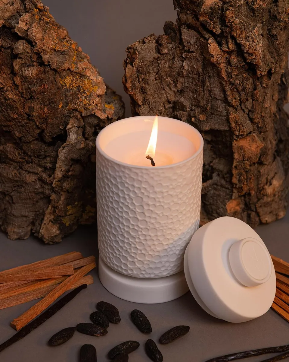 Van Dang Fragrances Night Harvest Candle | Thumbnail 7 Van Dang Fragrances Night Harvest Candle | Thumbnail 7
