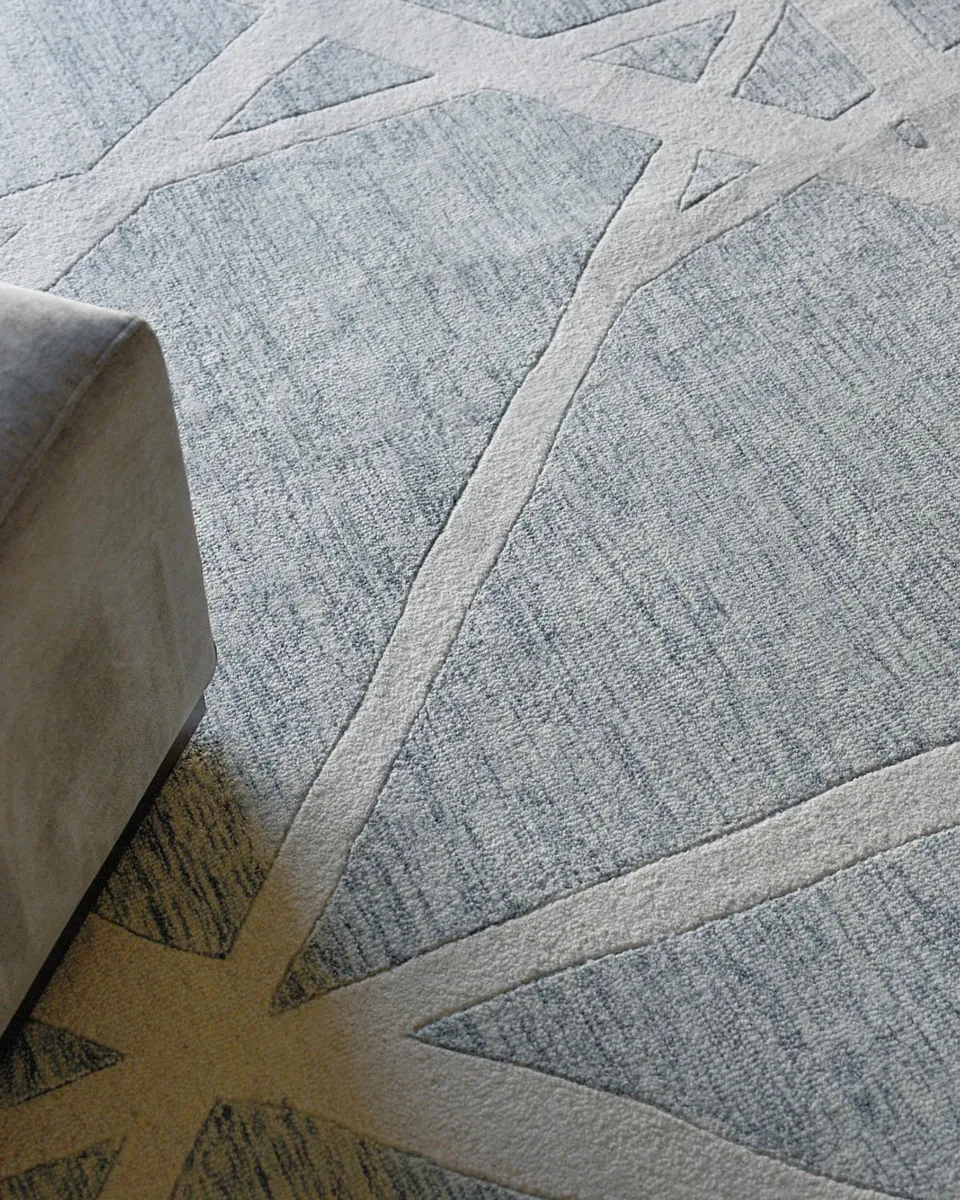 Exquisite Rugs Miami Hand-Tufted Silver/Ivory Rug, 6 ' x 9 ' | Thumbnail 5 Exquisite Rugs Miami Hand-Tufted Silver/Ivory Rug, 6 ' x 9 ' | Thumbnail 5