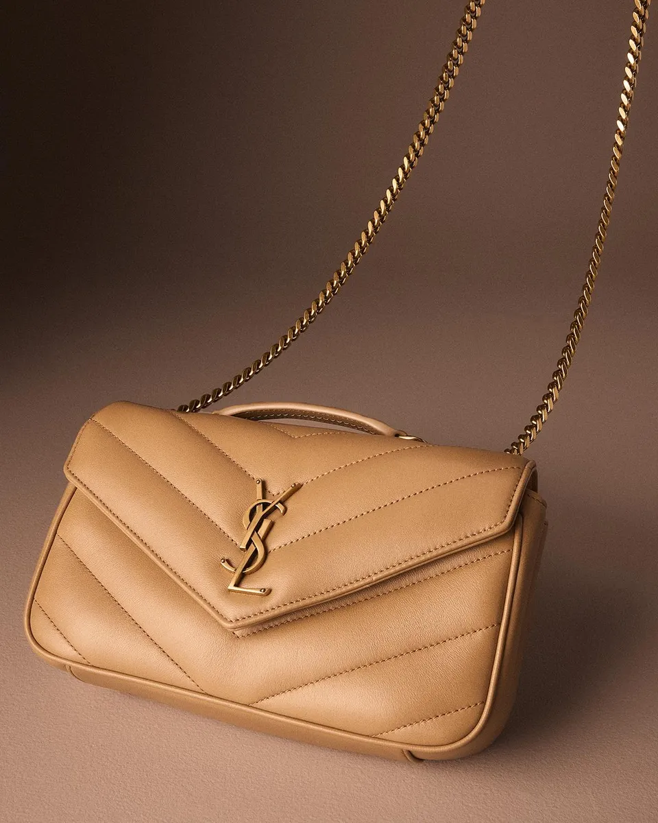 Saint Laurent Loulou Small YSL Shoulder Bag in Quilted Leather | Thumbnail 5 Saint Laurent Loulou Small YSL Shoulder Bag in Quilted Leather | Thumbnail 5