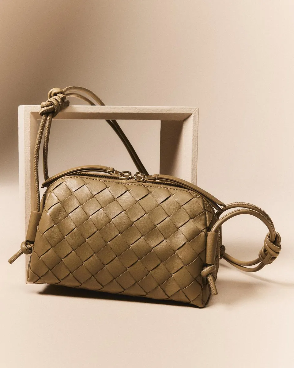 Bottega Veneta Zip Leather Pouch Shoulder Bag | Thumbnail 5 Bottega Veneta Zip Leather Pouch Shoulder Bag | Thumbnail 5