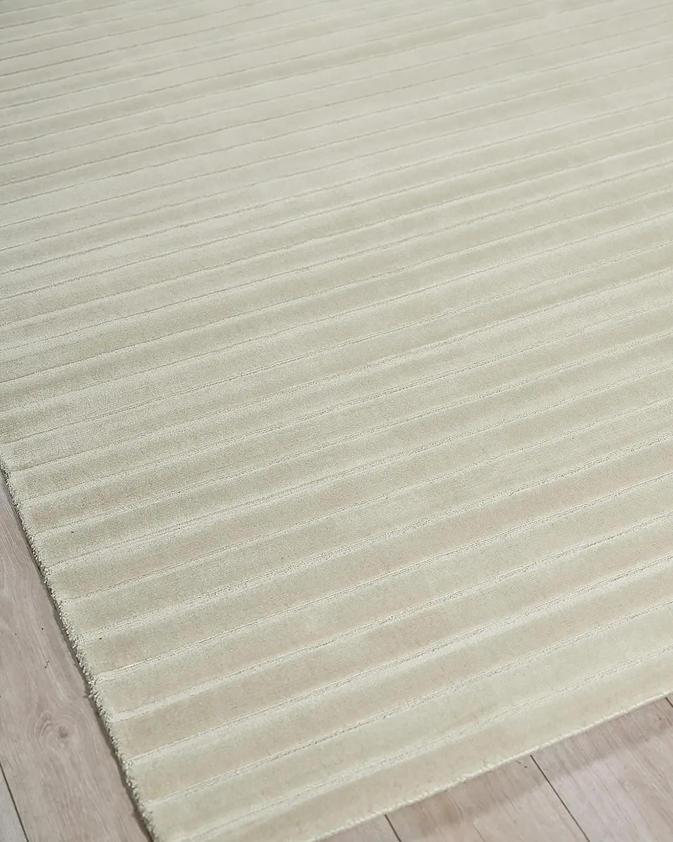 Exquisite Rugs Amani Hand-Loomed Beige Rug, 4 ' x 6 ' | Thumbnail 3 Exquisite Rugs Amani Hand-Loomed Beige Rug, 4 ' x 6 ' | Thumbnail 3