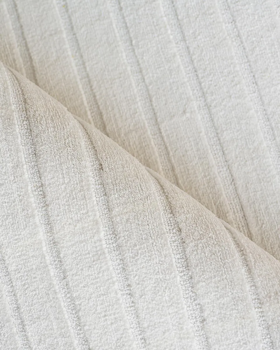 Exquisite Rugs Amani Hand-Loomed White Rug, 6 ' x 9 ' | Thumbnail 4 Exquisite Rugs Amani Hand-Loomed White Rug, 6 ' x 9 ' | Thumbnail 4