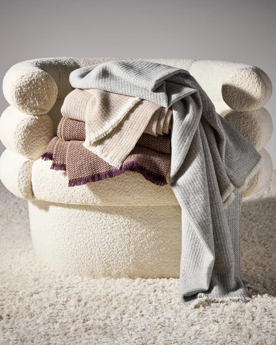 Sofia Cashmere Basketweave Cashmere Throw with Eyelash Fringe, 56" x 72" | Thumbnail 4 Sofia Cashmere Basketweave Cashmere Throw with Eyelash Fringe, 56" x 72" | Thumbnail 4