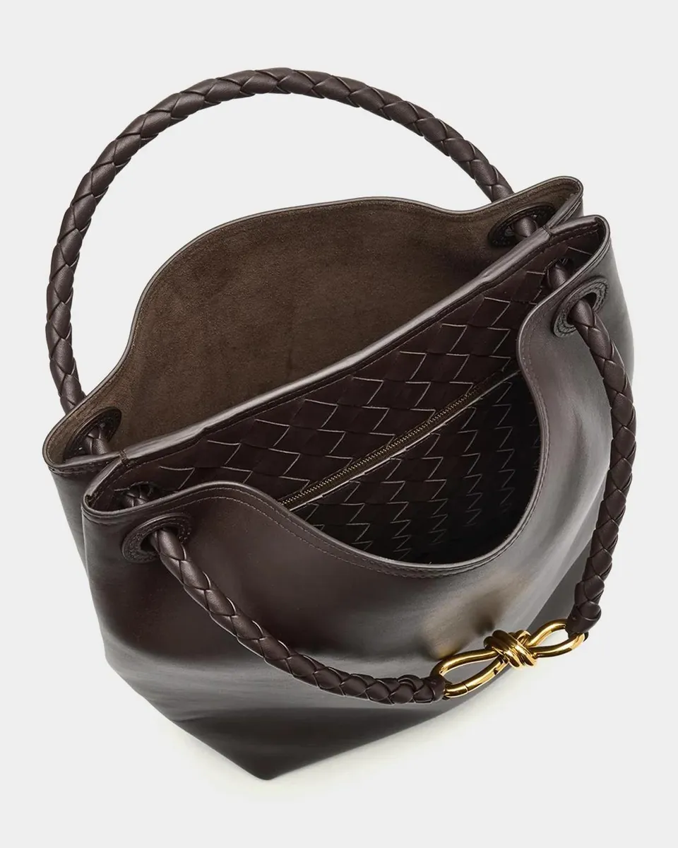 Bottega Veneta Borsa Leather Shoulder Bag | Thumbnail 4 Bottega Veneta Borsa Leather Shoulder Bag | Thumbnail 4