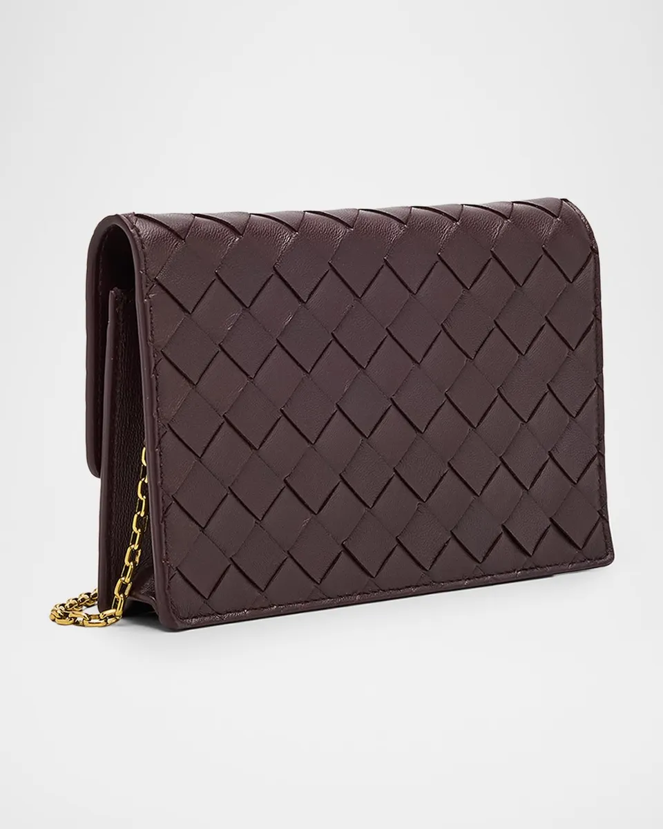 Bottega Veneta Andiamo Leather Chain Pouch Bag | Thumbnail 3 Bottega Veneta Andiamo Leather Chain Pouch Bag | Thumbnail 3