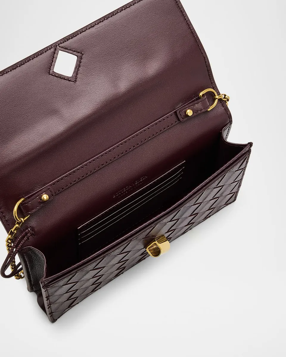 Bottega Veneta Andiamo Leather Chain Pouch Bag | Thumbnail 4 Bottega Veneta Andiamo Leather Chain Pouch Bag | Thumbnail 4