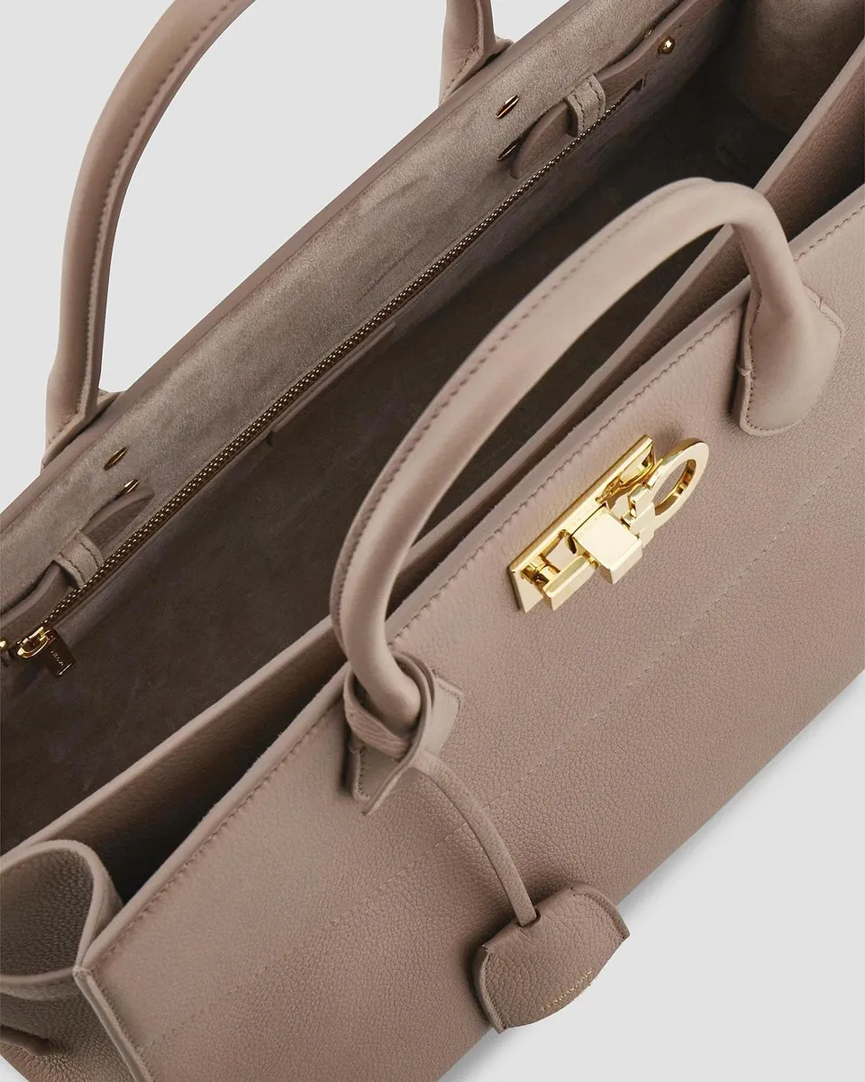 Ferragamo New Studio Soft Large Leather Top Handle Bag | Thumbnail 4 Ferragamo New Studio Soft Large Leather Top Handle Bag | Thumbnail 4