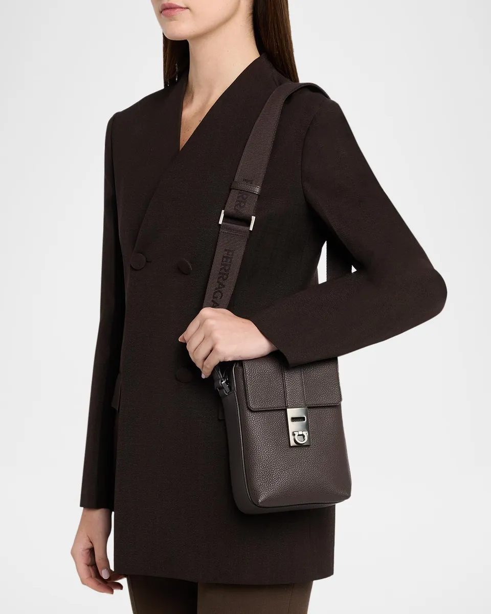 Ferragamo Hug Medium Leather Shoulder Bag | Thumbnail 2 Ferragamo Hug Medium Leather Shoulder Bag | Thumbnail 2