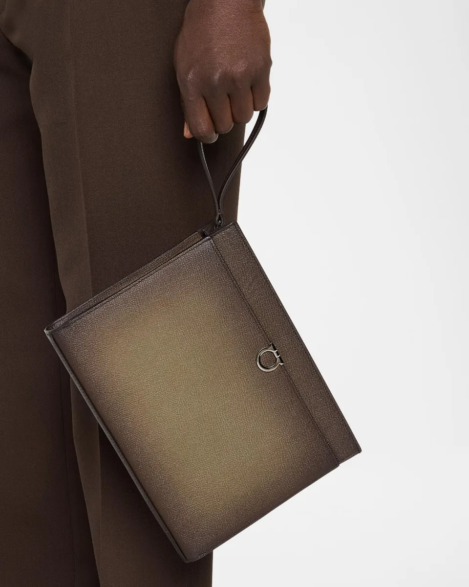 Ferragamo Men's Gancio Hammered Leather Zip Pouch | Thumbnail 2 Ferragamo Men's Gancio Hammered Leather Zip Pouch | Thumbnail 2