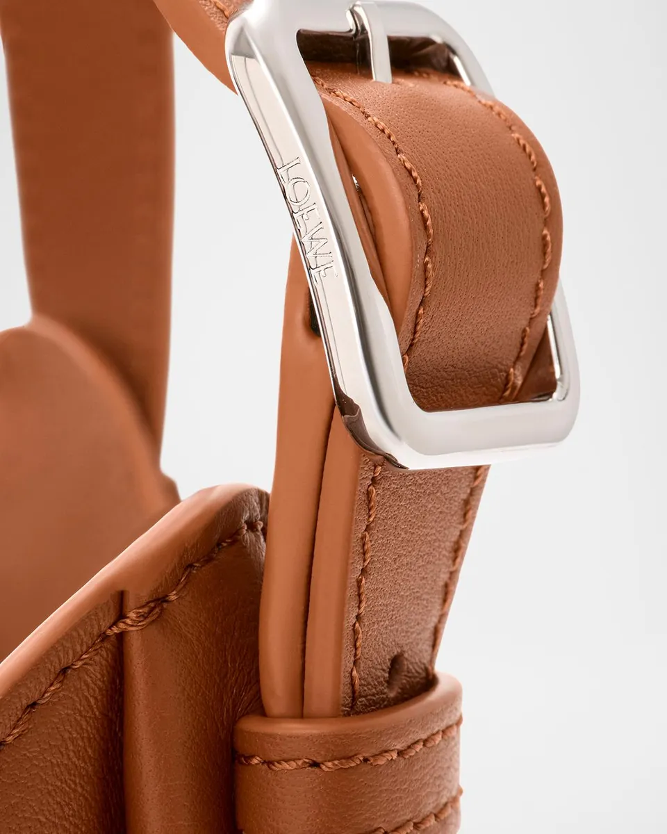Loewe Hammock Flip Convertible Leather Shoulder Bag | Thumbnail 6