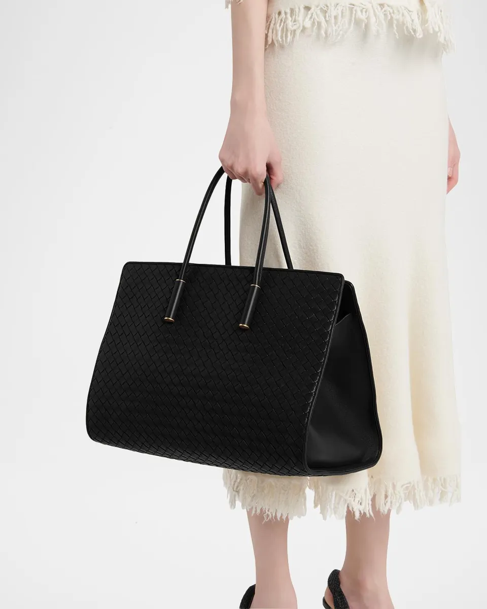 Bottega Veneta Barbara Medium Leather Tote Bag | Thumbnail 2