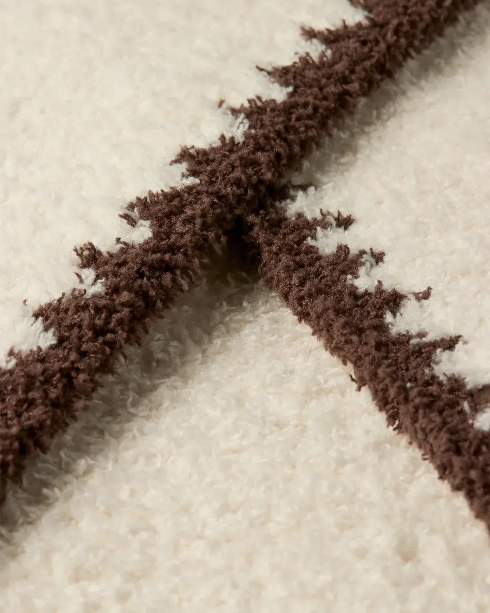 Barefoot Dreams CozyChic Ribbed Blanket Stitch Throw, 54" x 72" | Thumbnail 4 Barefoot Dreams CozyChic Ribbed Blanket Stitch Throw, 54" x 72" | Thumbnail 4