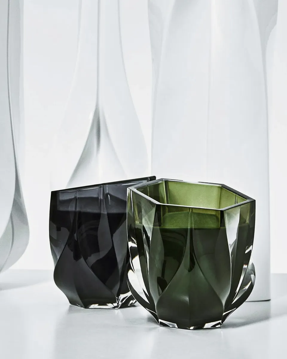 Zaha Hadid Design Shimmer Scented Candle, 9 oz. | Thumbnail 5 Zaha Hadid Design Shimmer Scented Candle, 9 oz. | Thumbnail 5