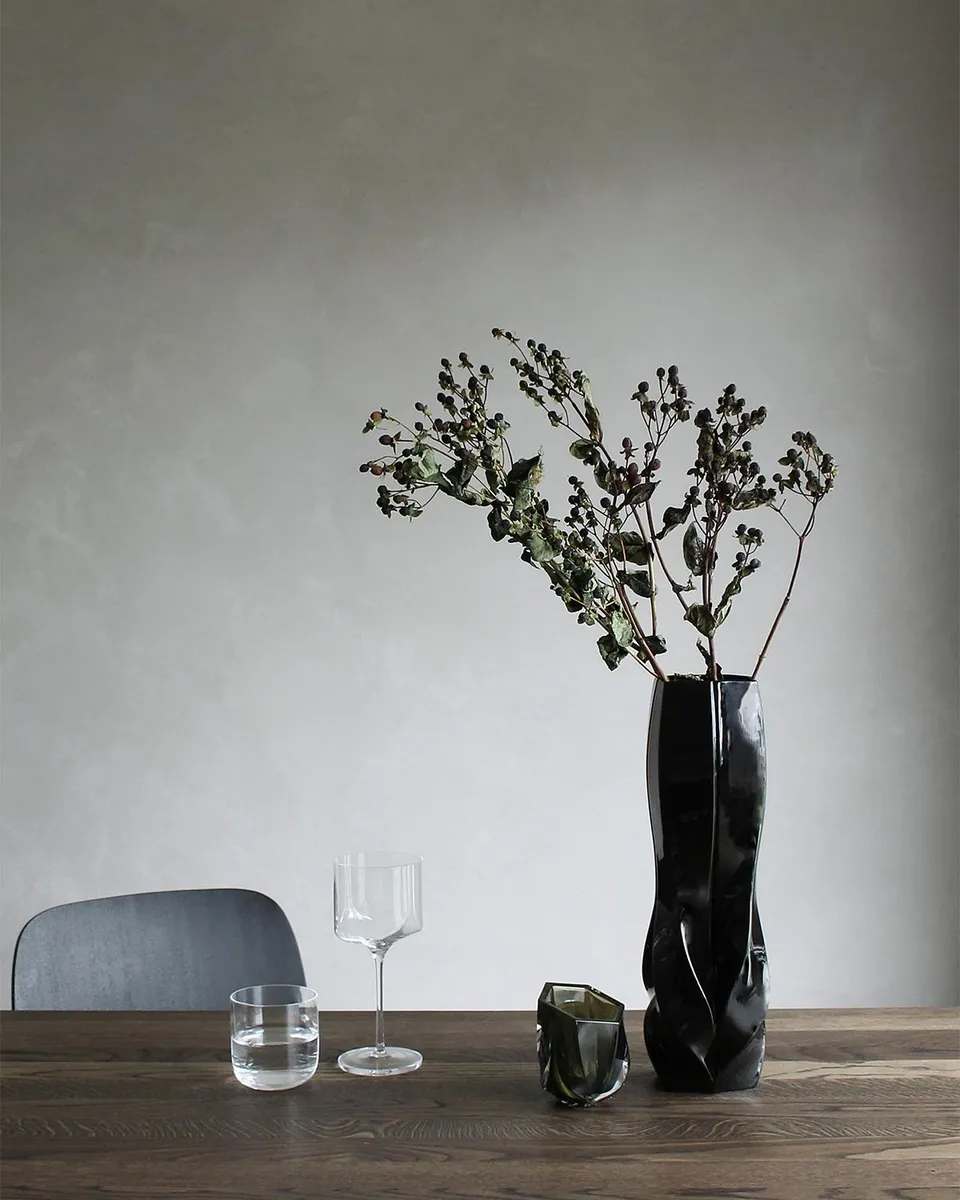 Zaha Hadid Design Braid 15" Waist Vase | Thumbnail 5 Zaha Hadid Design Braid 15" Waist Vase | Thumbnail 5