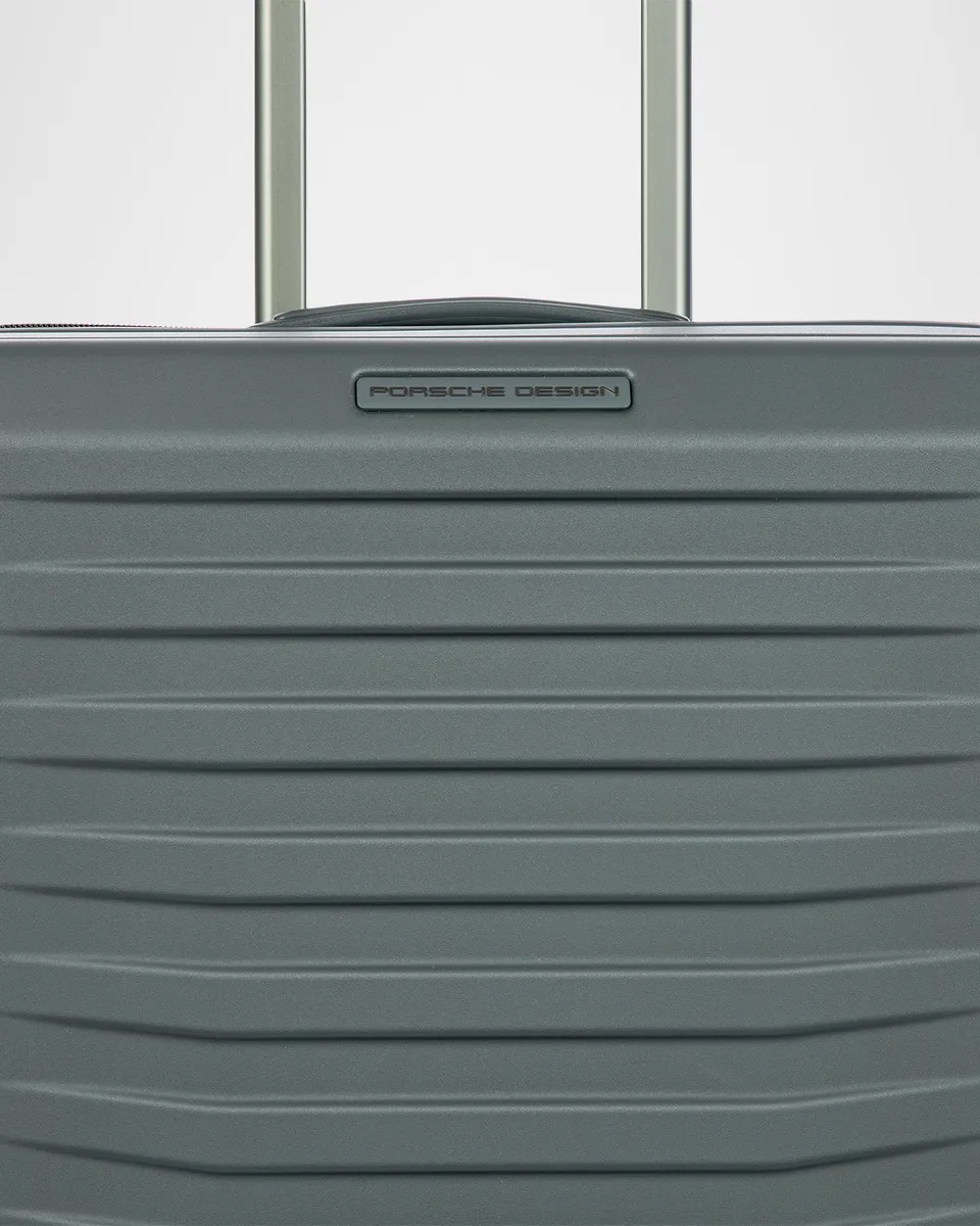 Porsche Design Roadster Hardcase 27" Expandable Spinner | Thumbnail 5 Porsche Design Roadster Hardcase 27" Expandable Spinner | Thumbnail 5
