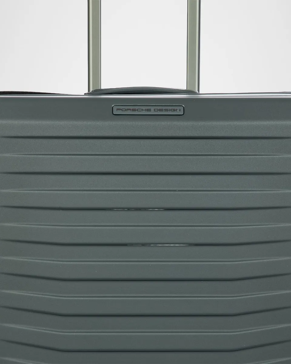 Porsche Design Roadster Hardcase 30" Expandable Spinner | Thumbnail 5