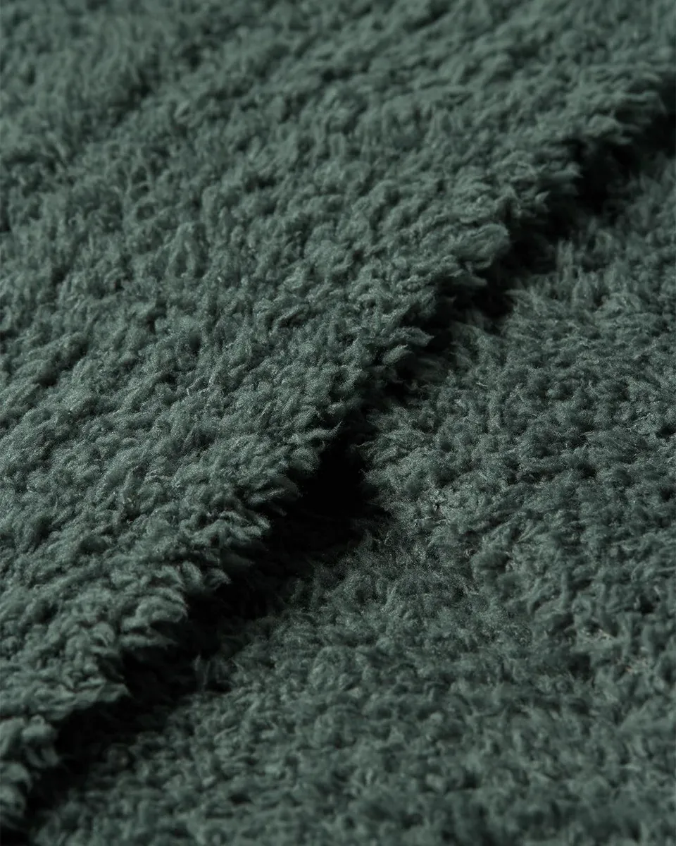 Barefoot Dreams CozyChic Throw | Thumbnail 4