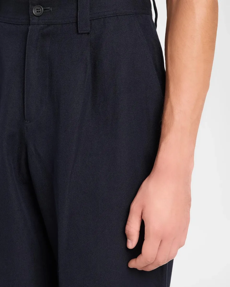 Issey Miyake Men's Relaxed Straight-Leg Pleated Trousers | Thumbnail 5