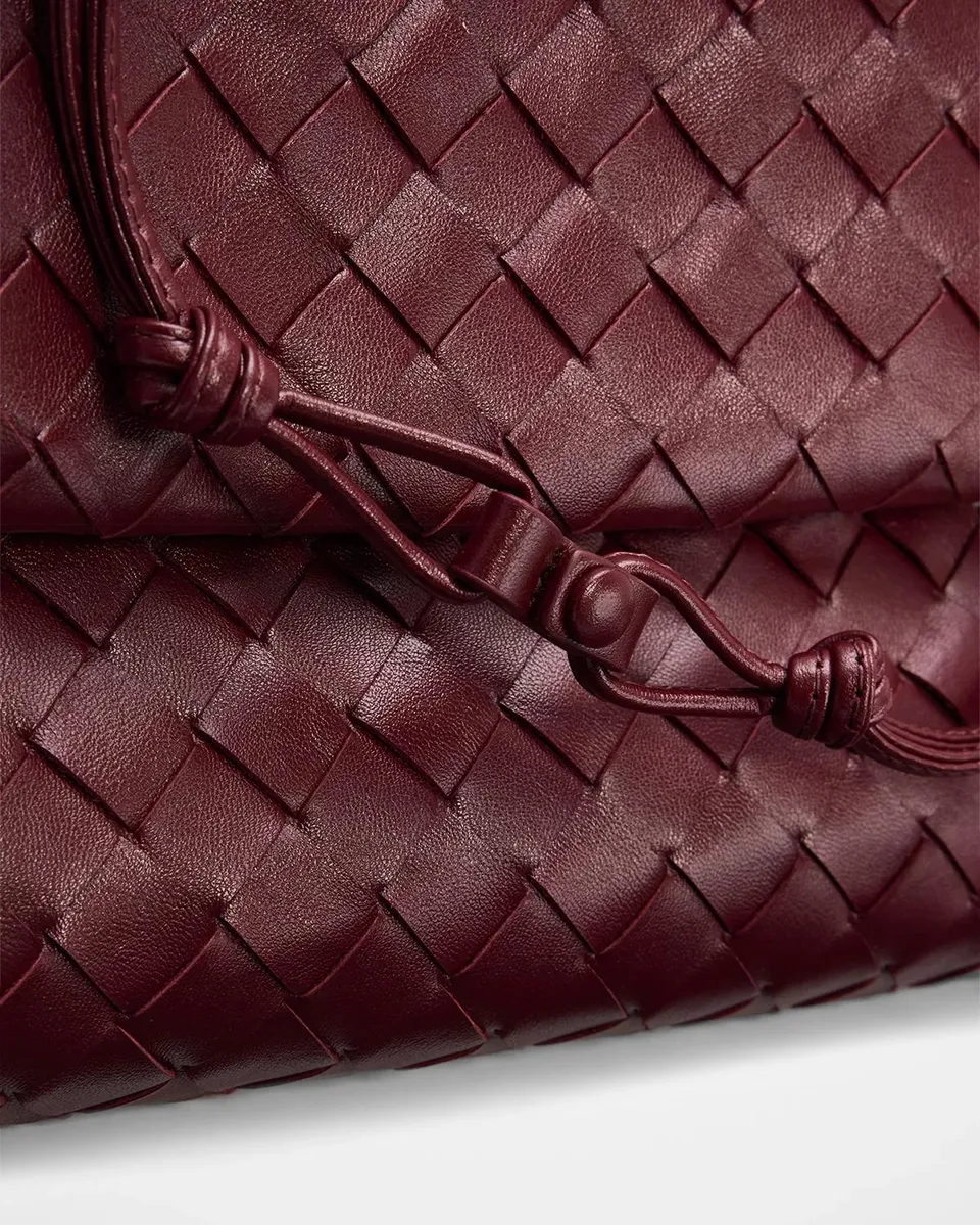 Bottega Veneta Giorno Leather Drawstring Shoulder Bag | Thumbnail 6