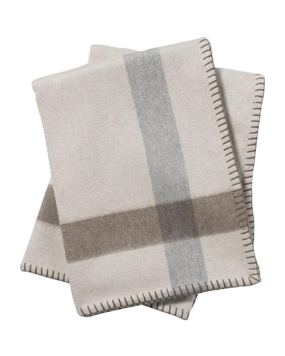 Sofia Cashmere Double-Face Cashmere Throw Blanket, 56" x 72" | Thumbnail 3 Sofia Cashmere Double-Face Cashmere Throw Blanket, 56" x 72" | Thumbnail 3