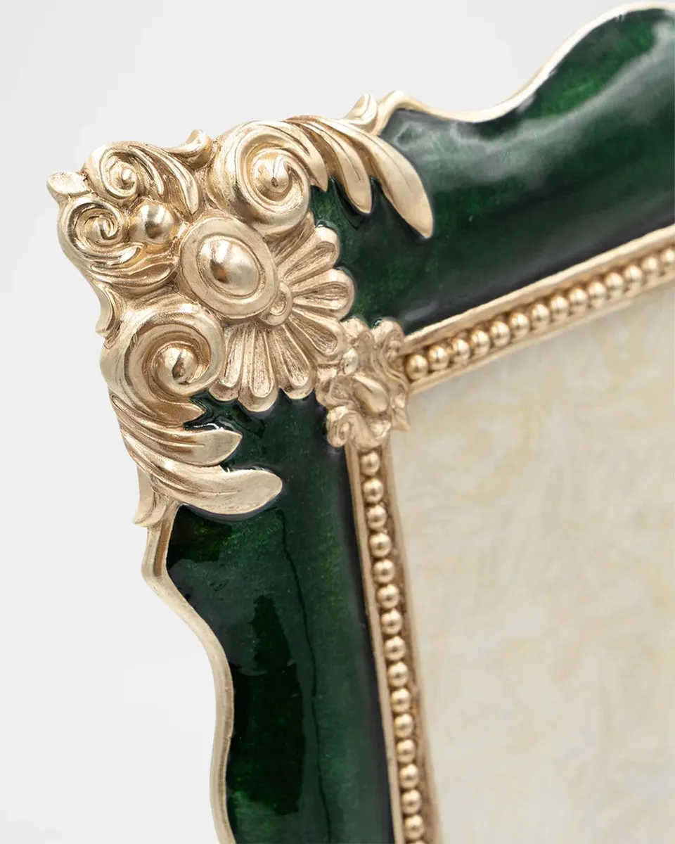 Jay Strongwater Heather Emerald Frame, 5" x 7" | Thumbnail 3 Jay Strongwater Heather Emerald Frame, 5" x 7" | Thumbnail 3