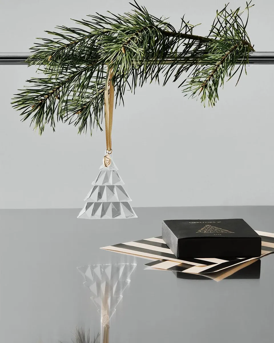 Orrefors Annual Christmas Tree Glass Ornament | Thumbnail 3