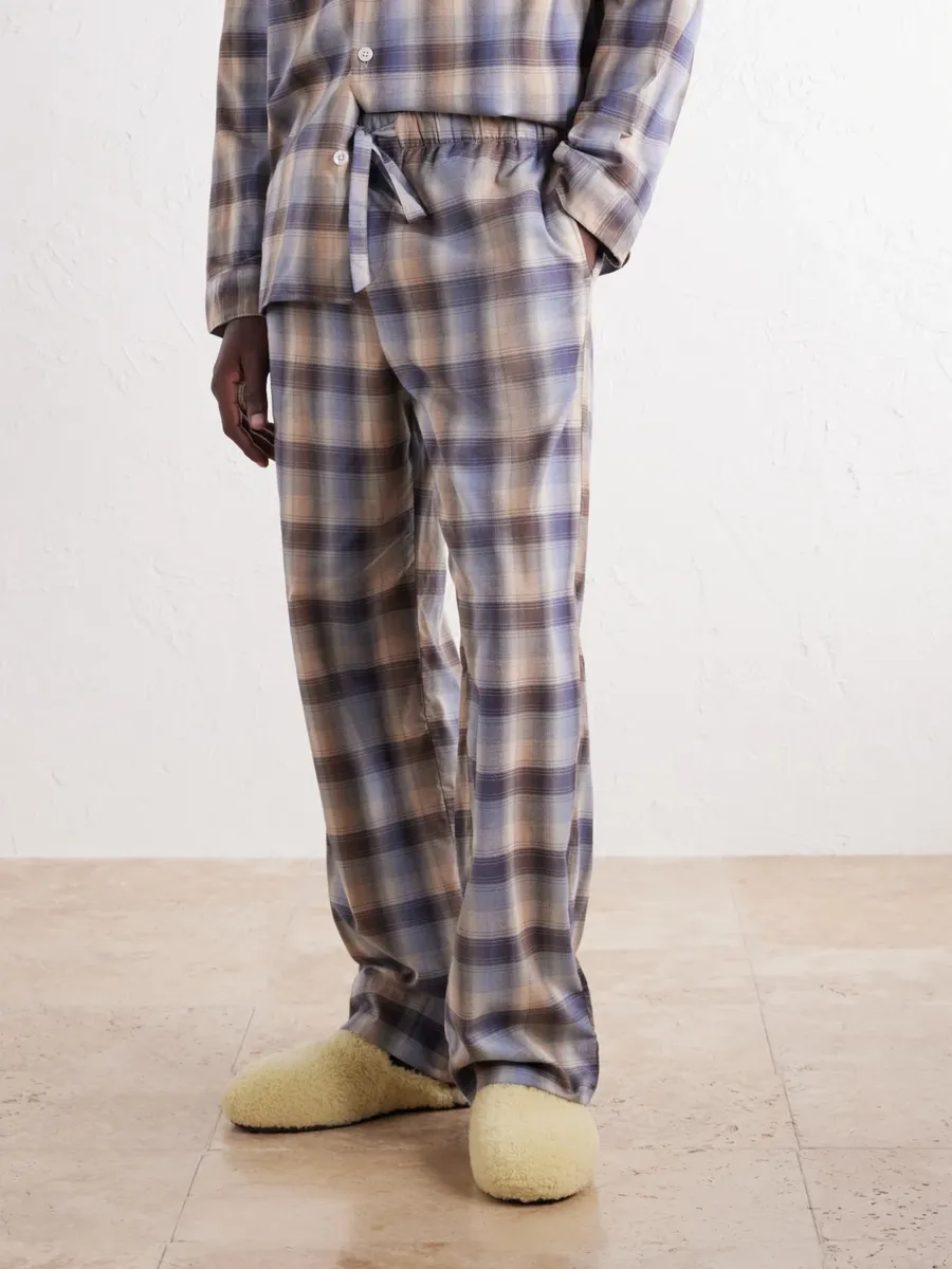 Tekla Auralee Two-Tone Shearling Slippers - Men | Thumbnail 2 Tekla Auralee Two-Tone Shearling Slippers - Men | Thumbnail 2