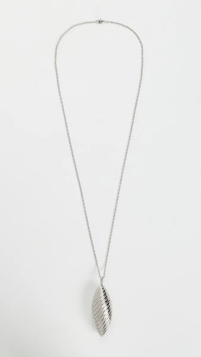 Heaven Mayhem Fawn Necklace | Thumbnail 4
