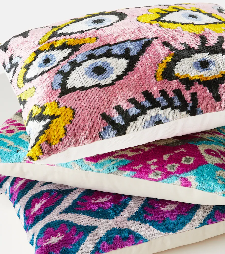 LES OTTOMANS Velvet cushion | Thumbnail 4