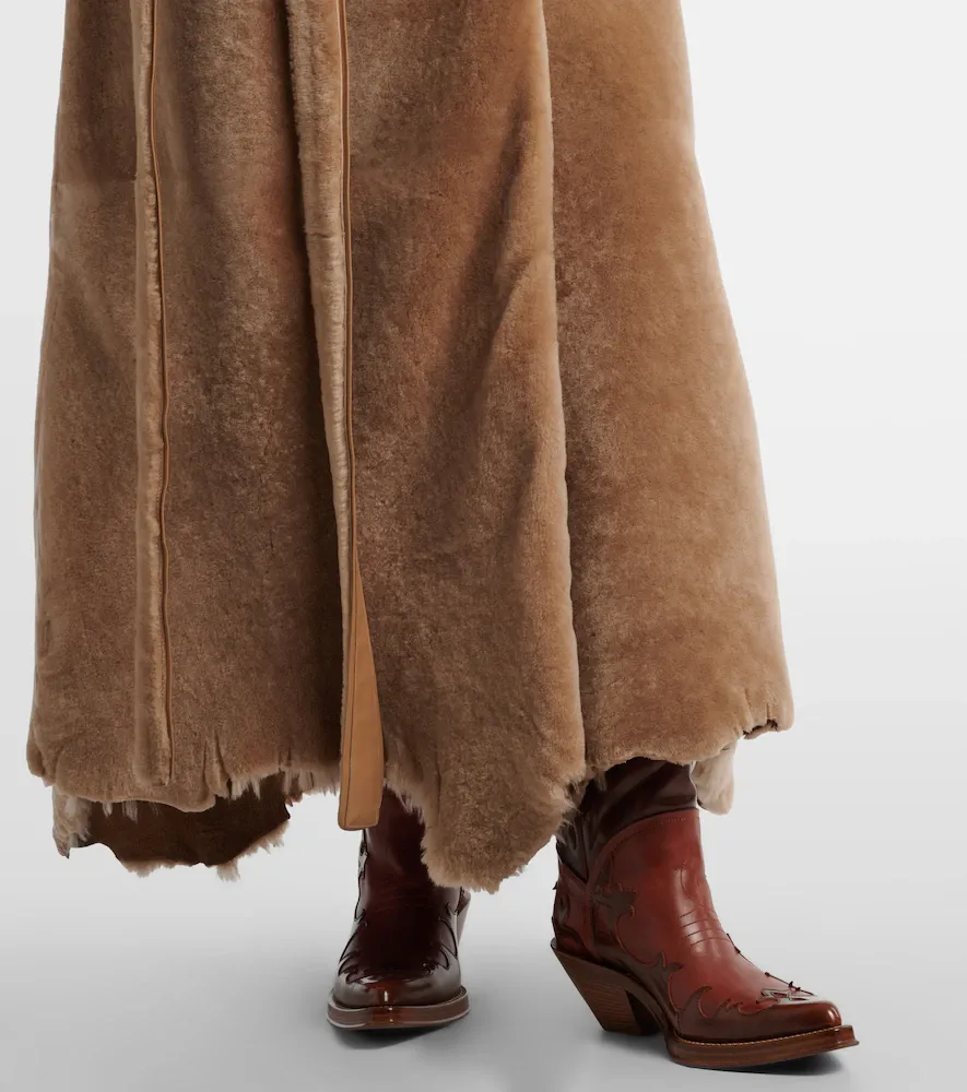 Gabriela Hearst Tellus double-breasted shearling coat | Thumbnail 3 Gabriela Hearst Tellus double-breasted shearling coat | Thumbnail 3