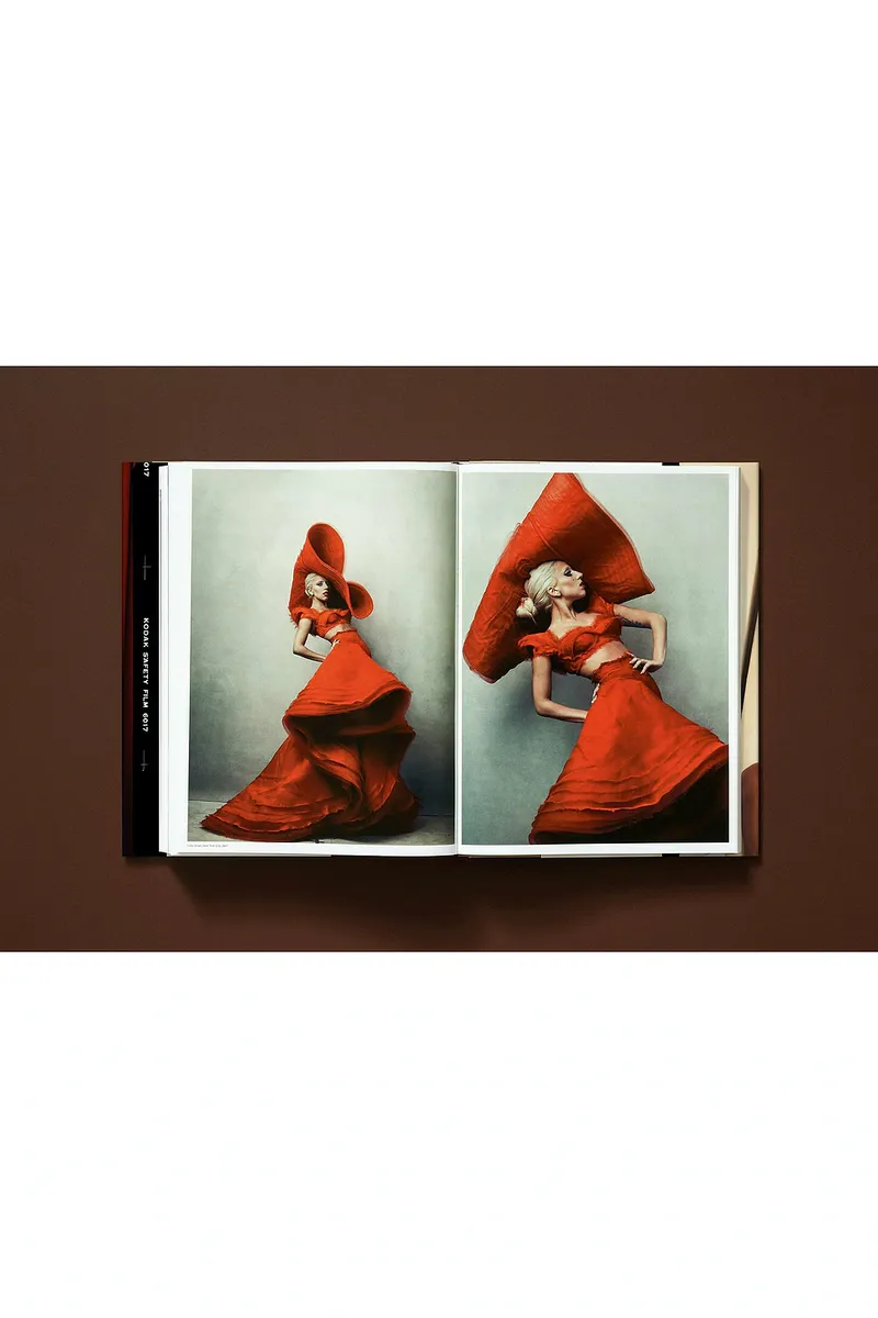 TASCHEN Annie Leibovitz | Thumbnail 9