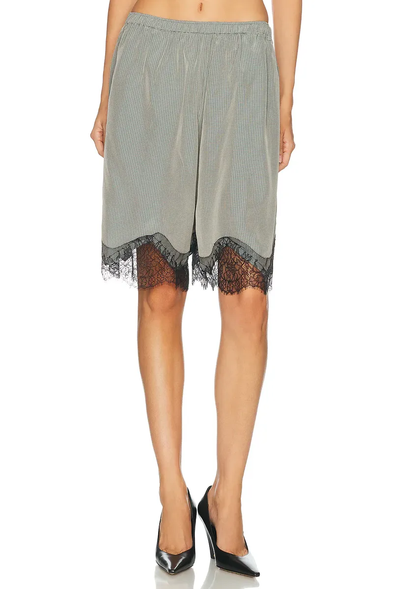 The Frankie Shop Baxter Lace Bermuda Shorts | Thumbnail 2 The Frankie Shop Baxter Lace Bermuda Shorts | Thumbnail 2