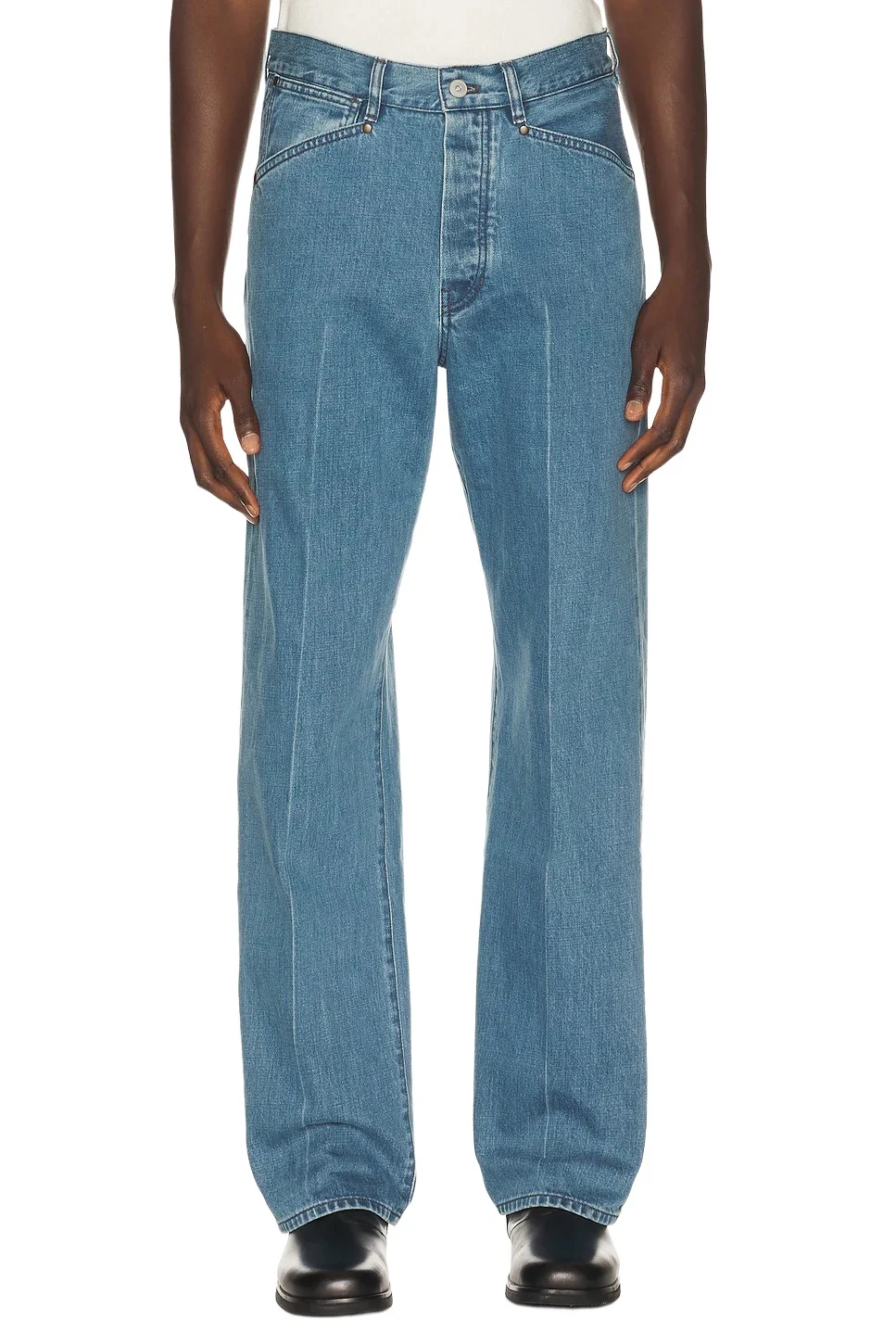 Straight Leg 5 Pockets