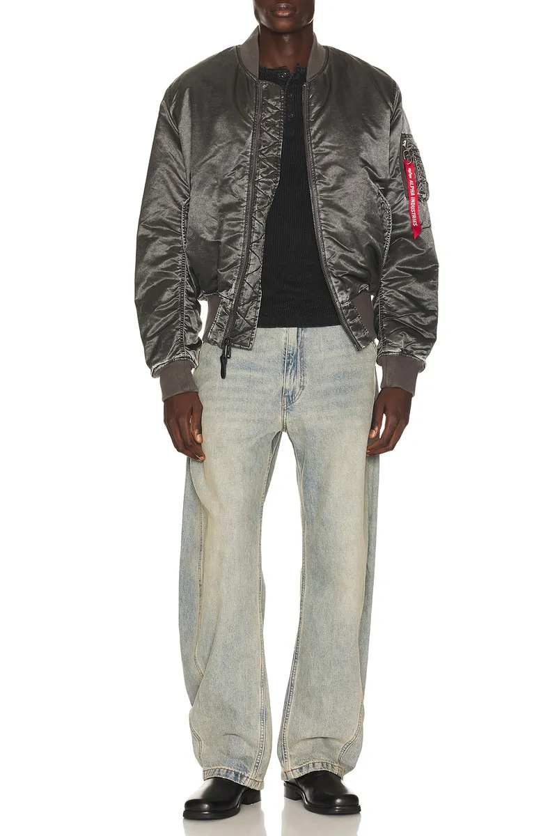 Alpha Industries MA-1 Heritage Fit Battlewash Flight Jacket | Thumbnail 4 Alpha Industries MA-1 Heritage Fit Battlewash Flight Jacket | Thumbnail 4