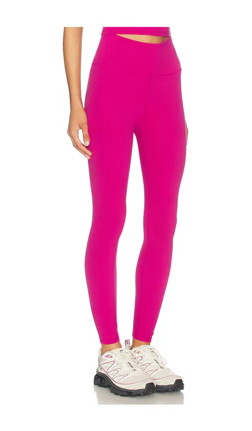 Vuori Allthefeels Slim Flare Legging | Thumbnail 2 Vuori Allthefeels Slim Flare Legging | Thumbnail 2